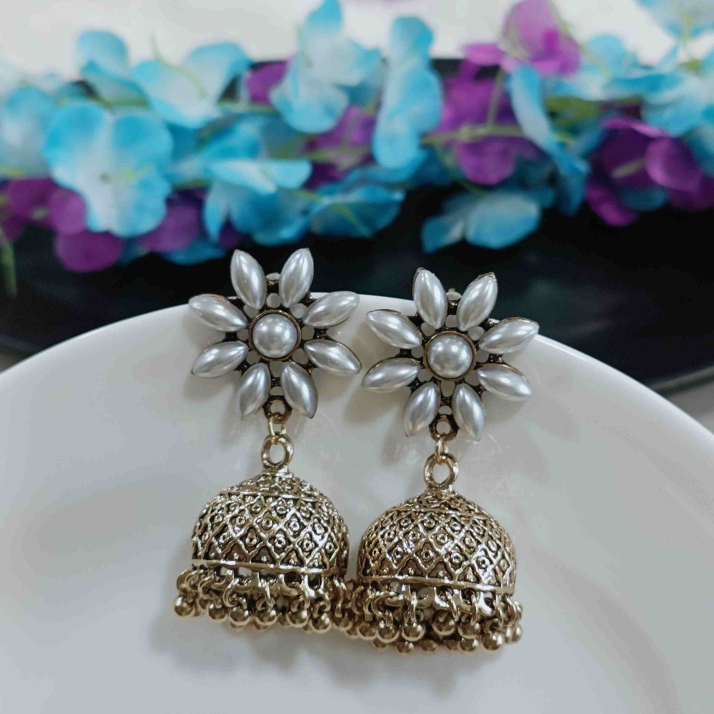 Antique Gold Plated Pearl Floral Jhumka Earring