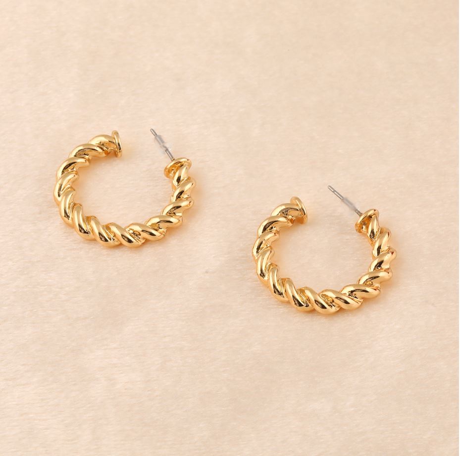 Gold Plated Open Circle Shaped Twisted Hoops Earring