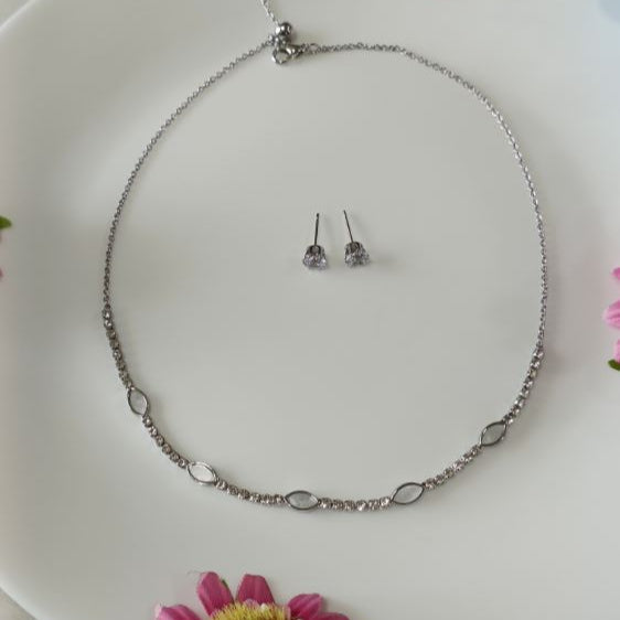 Silver/Gold/Rose Gold Plated Choker Necklace