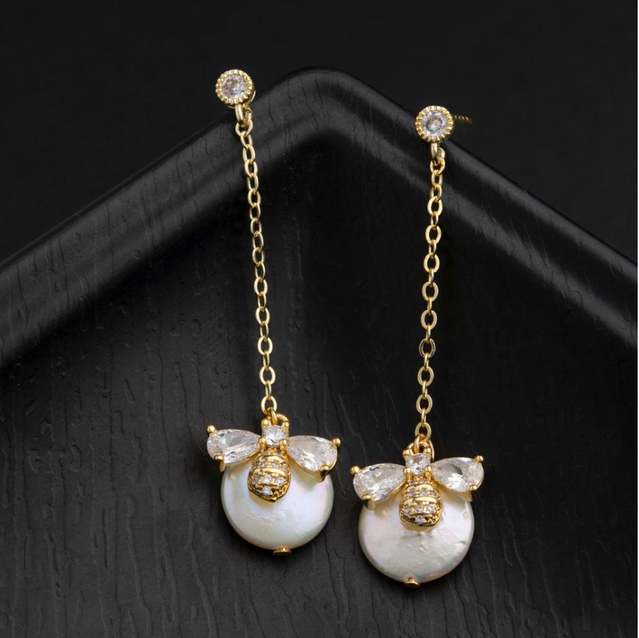 24 Carat Guaranteed Gold Plated Chain Dangling Freshwater Natural Cultural Pearl With American Diamond Fashion Drop Earring- PER 2113