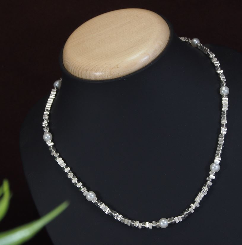 Silver Metal White Pearl Necklace