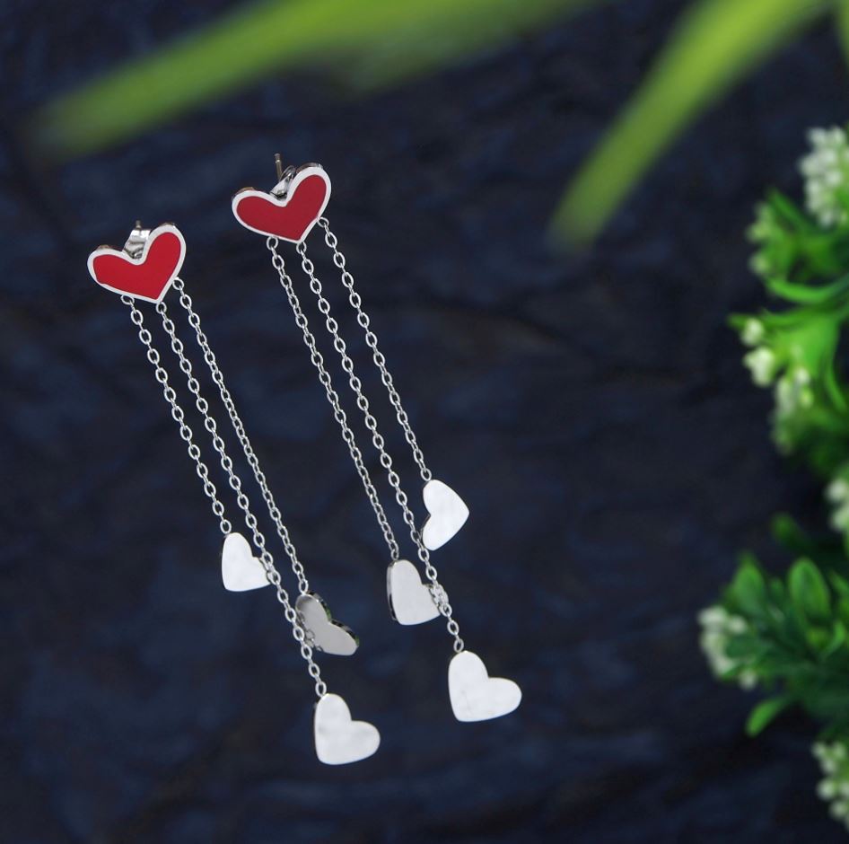 Stainless Steel Silver Plated Heart Shaped Chain Earring