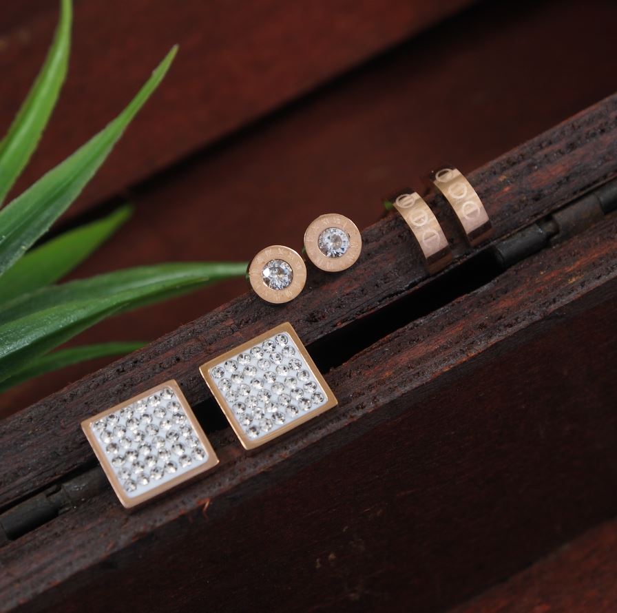 Stainless Steel Rosegold Plated Three Pair Stud Earring