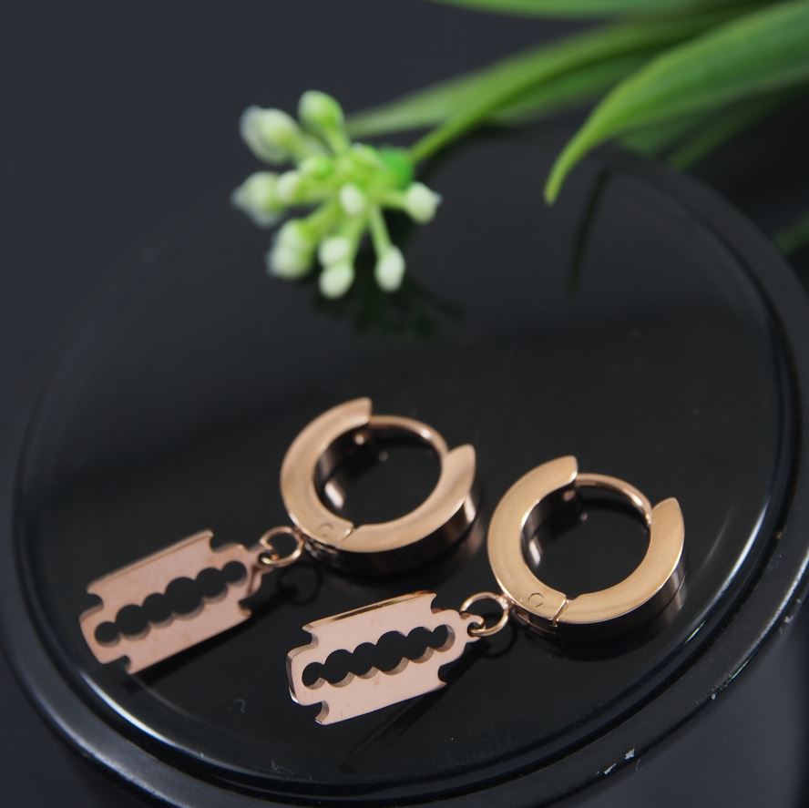 Stainless Steel Rosegold Plated Razor Blade Shaped Hoops Earring