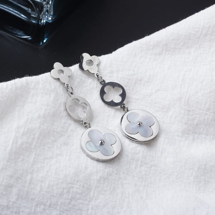 Stainless Steel White Shell Clover Link Earring