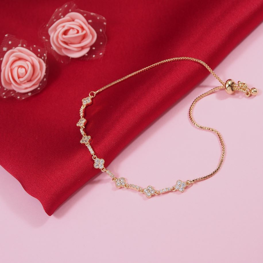 Korean Gold /Silver /Rosegold Plated Clover Design CZ Adjustable Bracelet