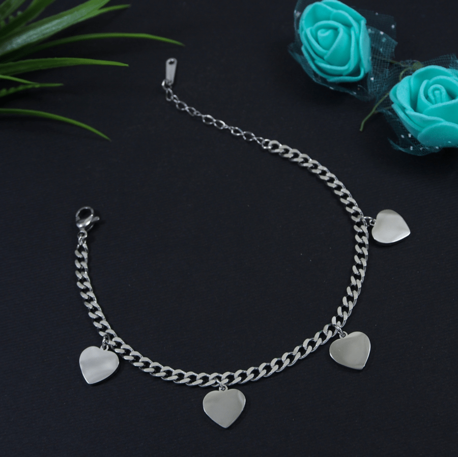 Stainless Steel Silver Plated Heart Shaped Petals Chain Bracelet